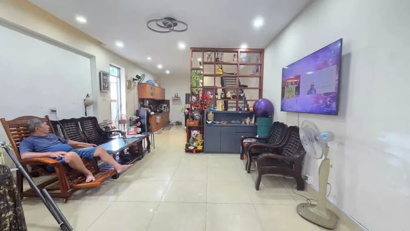 Bán Nhà riêng 180m2 có sẵn 86 m2 thổ cư giá 9.7 tỷ tại Đường Đặng Thúc Vịnh Xã Thới Tam Thôn Huyện Hóc Môn TP. Hồ Chí Minh