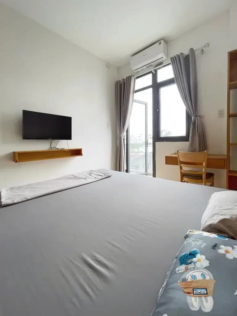 Main-CHO THUÊ PHÒNG CỬA SỔ THOÁNG FULL NỘI THẤT NƠ TRANG LONG 5tr4-1