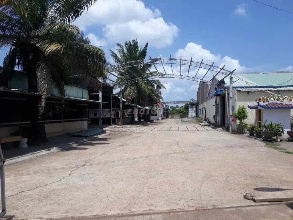 Main-Cho thuê Kho, nhà xưởng 4000m2 giá 220 triệu tại Phường Thới Hòa Thị xã Bến Cát Bình Dương-1
