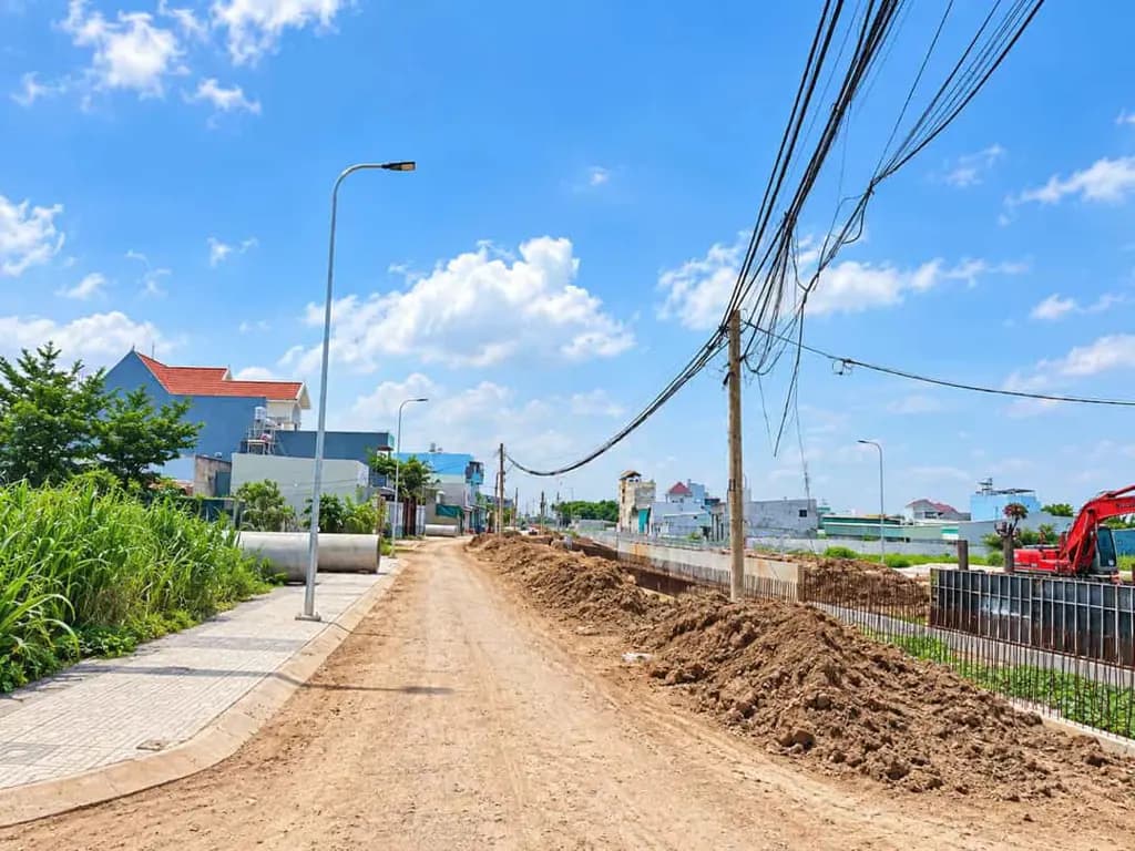 Main-Bán 2 lô đất mặt tiền XTS 38, view kênh, gần Võ Thị Hồi, KT 5x18,5m, giá 4,9 Tỷ-3