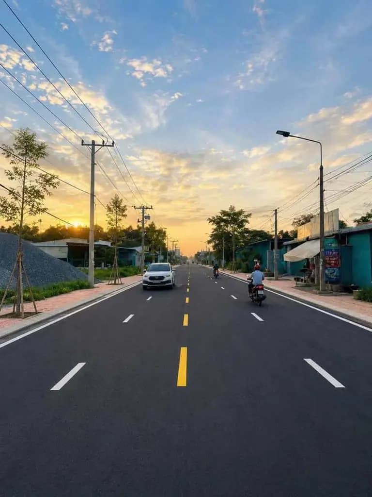 Main-Bán lô cặp đất ngang 10 dài 20-1