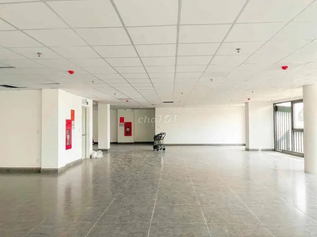 Main-Cho thuê tầng 2,3 toà Nhà Mặt tiền 30/4 Phú Hoà gần Becamex-3