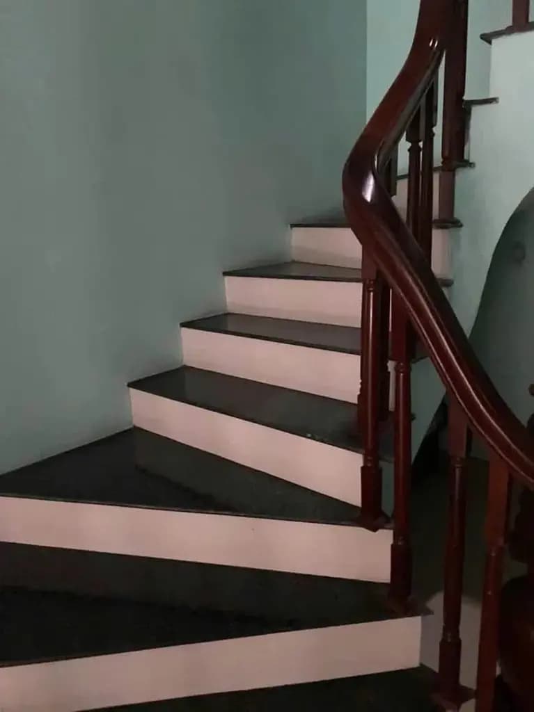 Main-🏡 ĐƯỜNG LÁNG – ĐỐNG ĐA – NHÀ NGUYÊN CĂN 5 TẦNG – 3PN – 15 TRIỆU/THÁNG-3