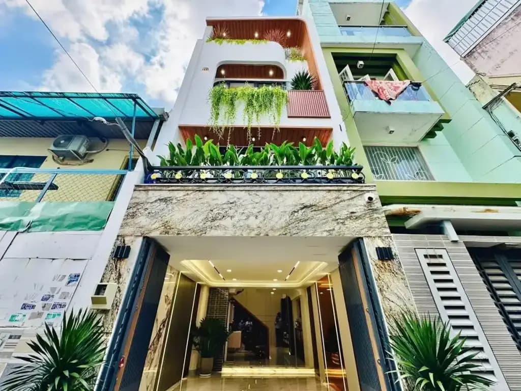 Main-Hạ giá bán gấp nhà 64m2 tại Dĩ An, Bình Dương. Giá 2 tỷ200 sổ Hồng riêng-0