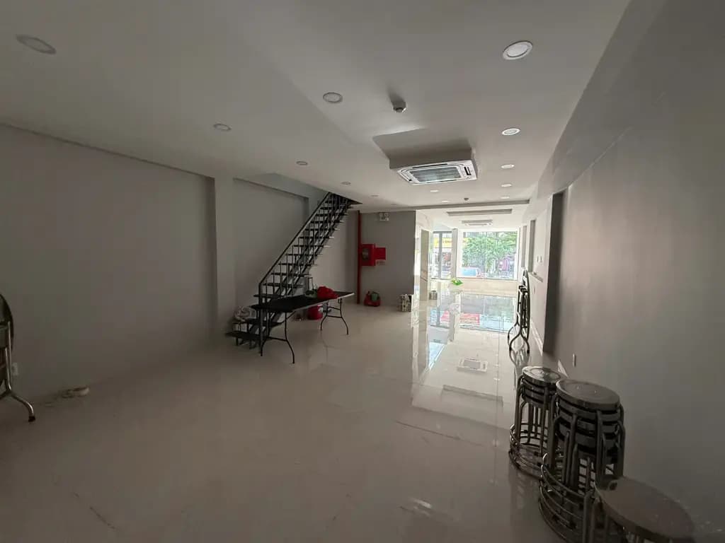 Main-Cho thuê toà nhà 121 Lê Hiến Mai Q2, diện tích 5x21,7m, xung quanh nhiều tiện ích, thuận tiện kinh doanh nhiều ngành nghề (0989373766)-2