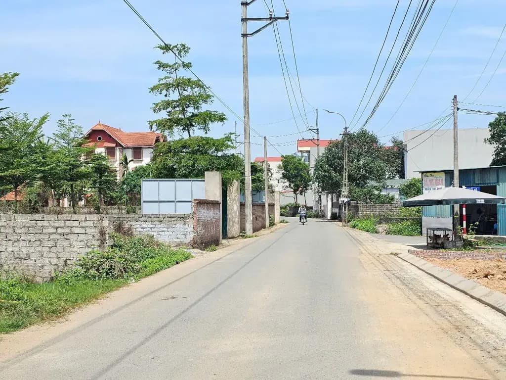 Main-Bán Đất 102m2 thổ cư giá 2.5 tỷ tại Xã Hạ Bằng Huyện Thạch Thất Hà Nội-1