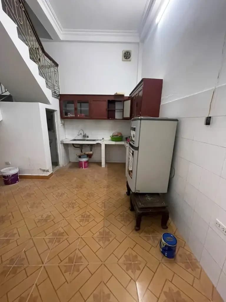 🏡 LẠC LONG QUÂN – TÂY HỒ – NHÀ NGUYÊN CĂN 3 TẦNG – 3PN – 11 TRIỆU/THÁNG