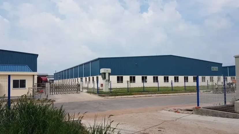 Cho thuê kho Xưởng 2600m2 ngay KCN Tam Phước Biên Hoà - pháp lý chuẩn, có trạm điện xiêu lớn 5000KVA. Giá chỉ 200tr/tháng. 2.550m² / 3.300m² / 2.100m² / 4.400m² / 2.800m² / 5.400m² / 3.500m² / 6.200m²