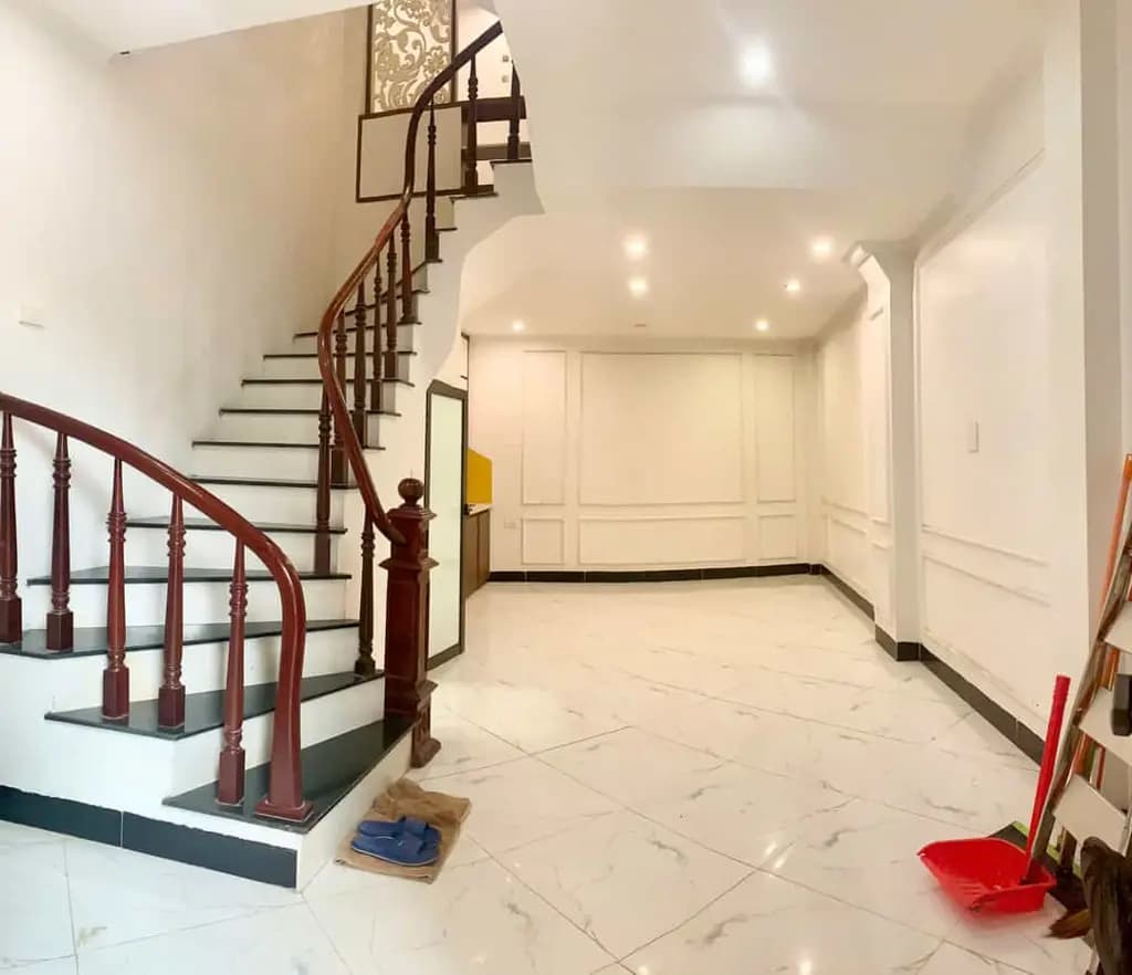 Main-BÁN NHÀ DI TRẠCH - HOÀI ĐỨC, 36M2 x 4TẦNG, TẶNG NỘI THẤT. NGÕ THÔNG, ĐƯỜNG OTO TRÁNH-1