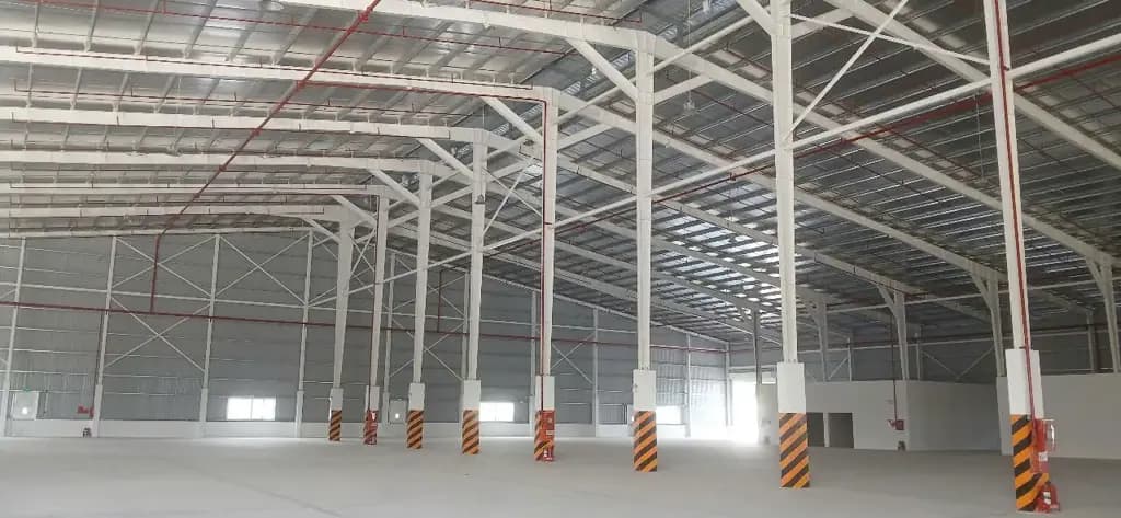 Main-Cho thuê kho xưởng ngay KCN Sóng Thần 1, 2 Dĩ An, 2.550m² / 3.300m² / 2.100m² / 4.400m² / 2.800m² / 5.400m² / 3.500m² / 6.200m²-1