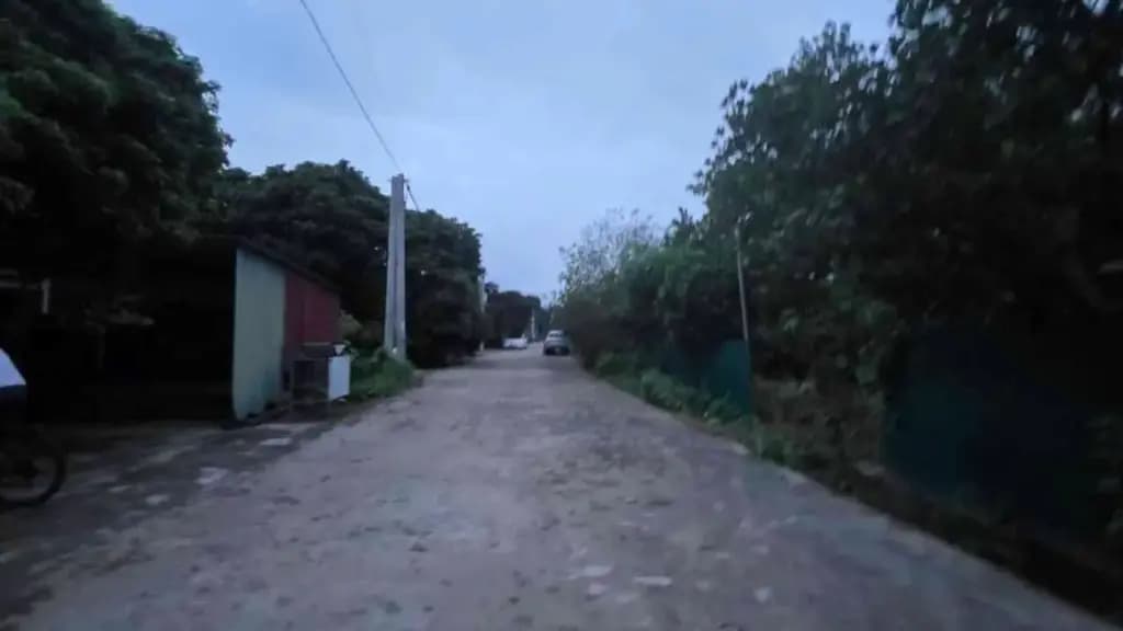 Main-Bán Đất 100m2 có sẵn 100 m2 thổ cư giá 1.6 tỷ tại Phường Xuân Khanh Thị xã Sơn Tây Hà Nội-2