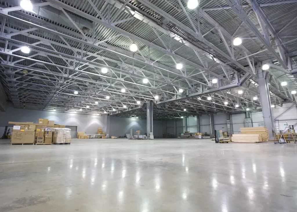 Main-Cho Thuê Kho Xưởng Trong KCN Vsip 1, Thuận An, Bình Dương: Tổng 14.000m2, Cho Thuê Lẻ Từ 5.800m² • 3.200m² • 2.650m² • 4.700m² • 2.000m² • 6.500m² • 3.700m² • 2.900m²-0