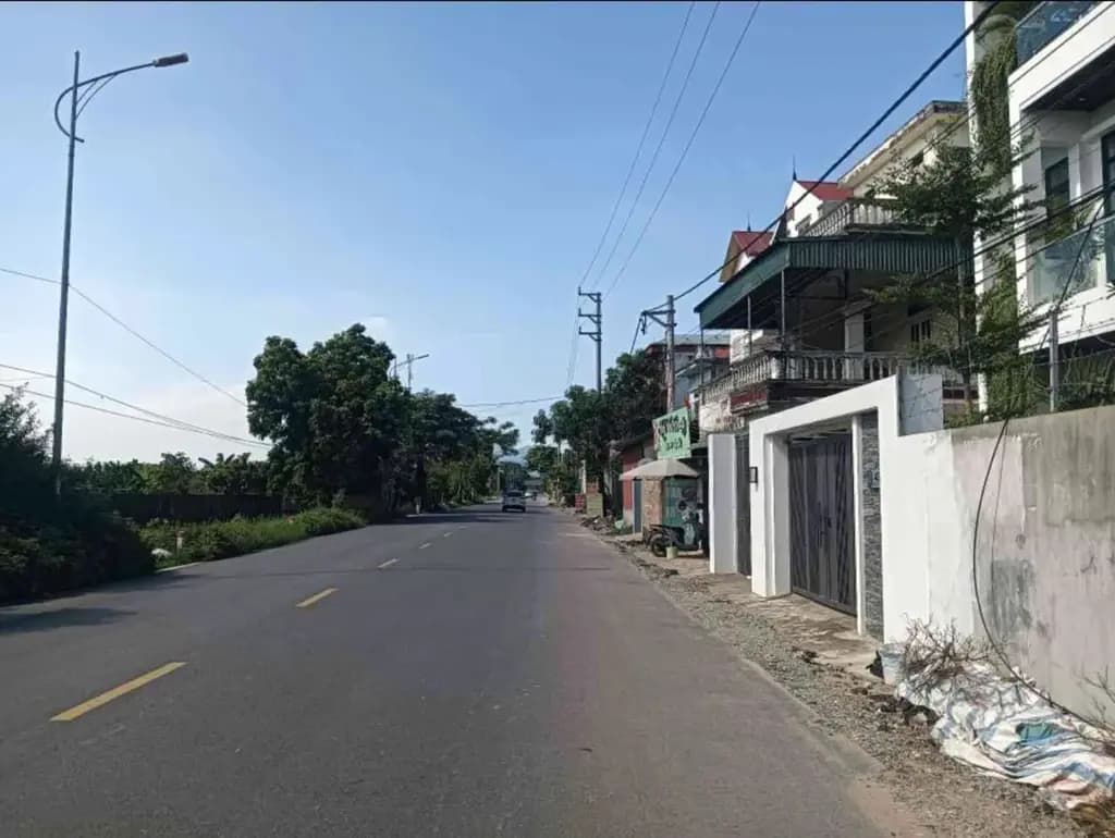Bán Đất 100m2 có sẵn 100 m2 thổ cư giá 1.9 tỷ tại Xã Phú Cát Huyện Quốc Oai Hà Nội