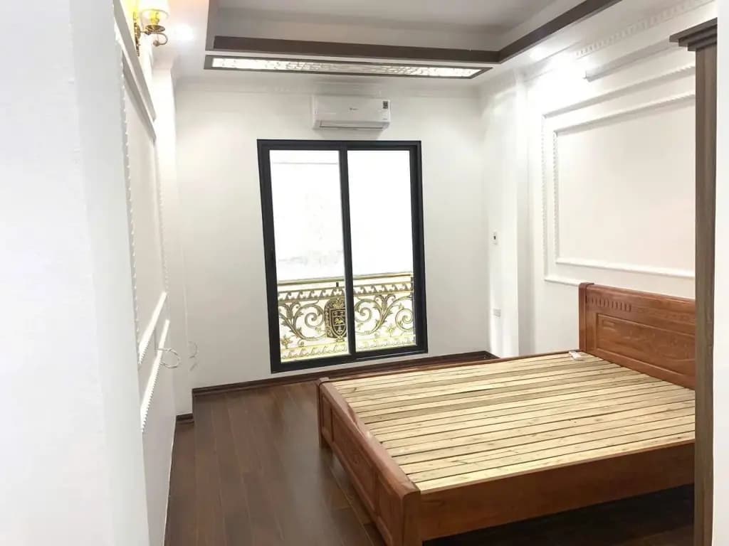 Main-🏡 HÀO NAM – ĐỐNG ĐA – NHÀ NGUYÊN CĂN 3 TẦNG – 3PN – 14 TRIỆU/THÁNG-5