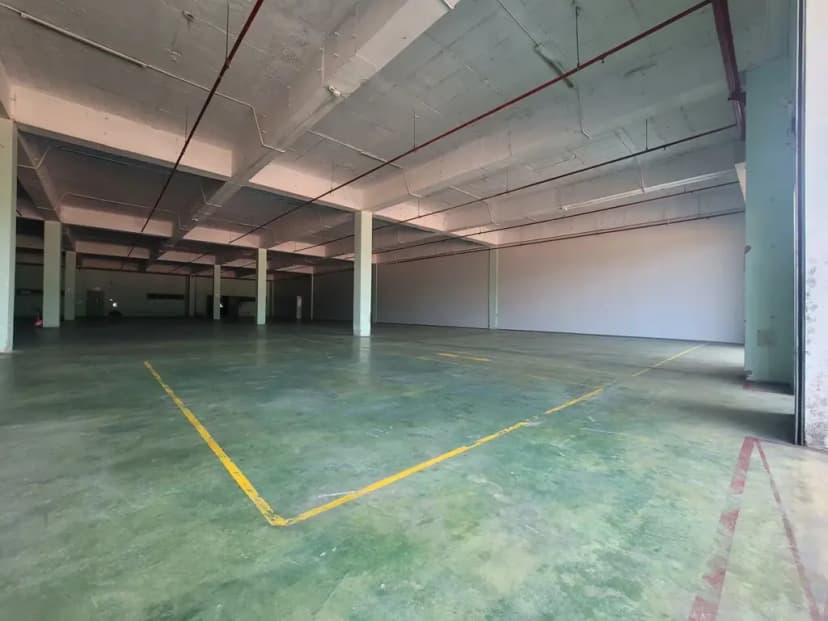 Cho thuê kho Xưởng 2600m2 ngay KCN Tam Phước Biên Hoà - pháp lý chuẩn, có trạm điện xiêu lớn 5000KVA. Giá chỉ 200tr/tháng. 2.550m² / 3.300m² / 2.100m² / 4.400m² / 2.800m² / 5.400m² / 3.500m² / 6.200m²