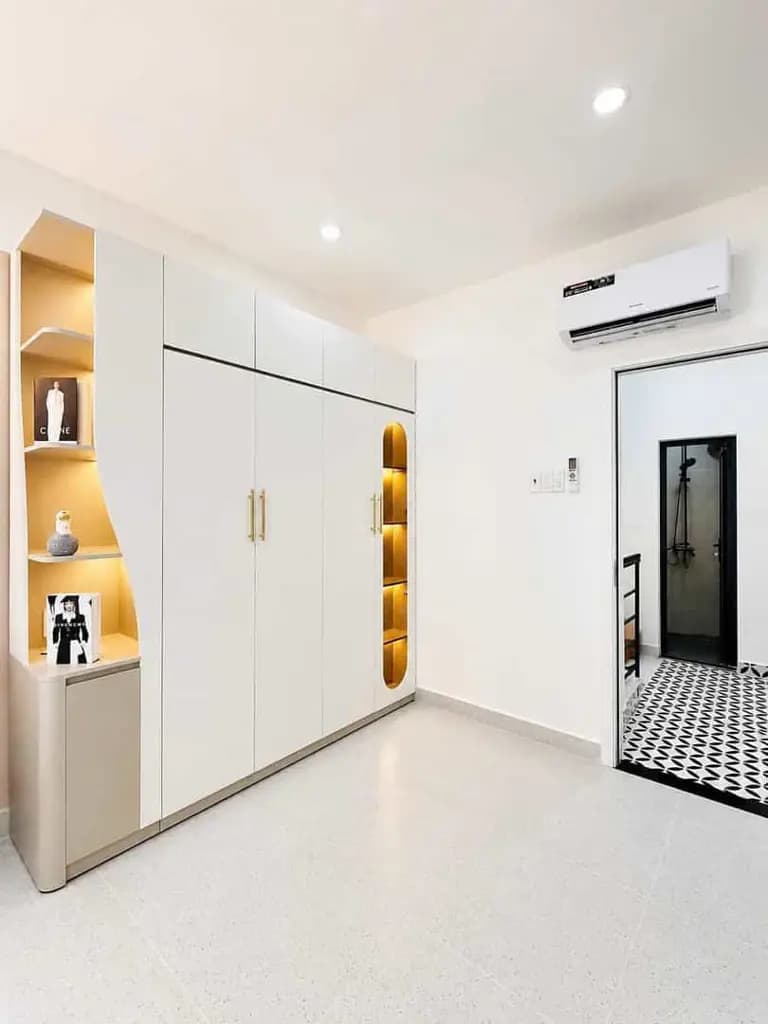 HOT! NHÀ PHÚ NHUẬN – HẺM XE HƠI ĐẾN CỬA – 4 TẦNG – CHỈ 6.55 TỶ