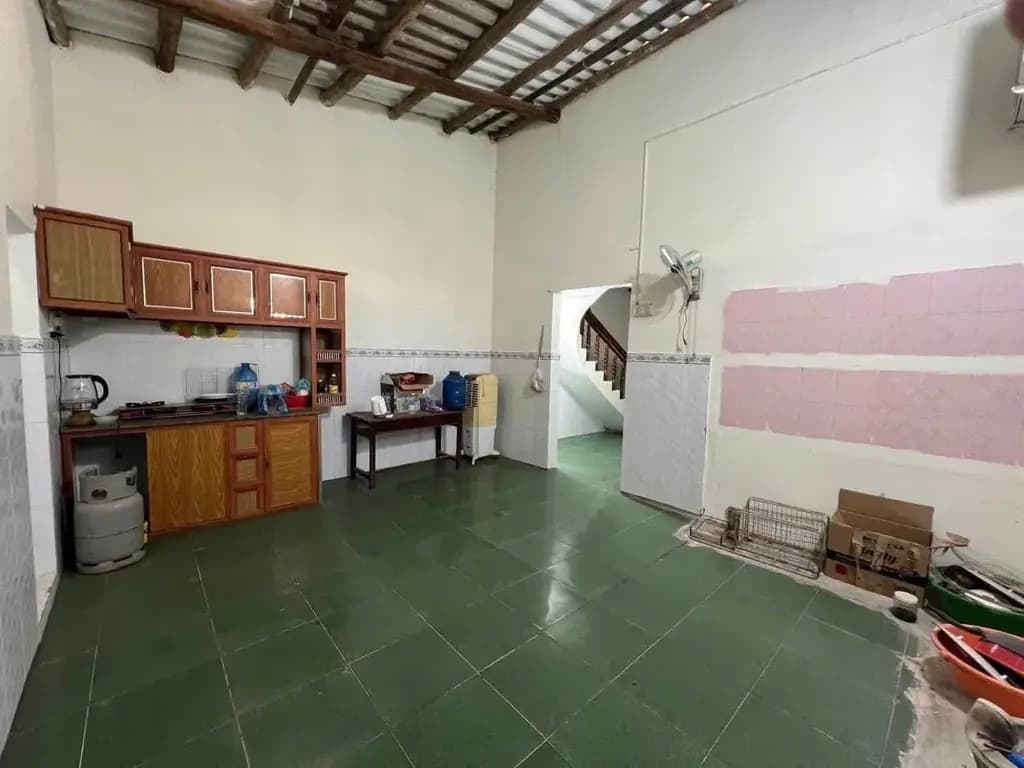 Main-CHỈ NHỈNH 1 TỶ SỞ HỮU NGAY CĂN NHÀ SẴN GẦN SÁT MŨI GÀNH HOÀI HẢI-3