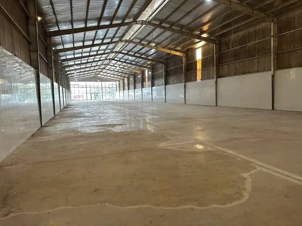 Main-KHO XƯỞNG SKC 1.500M² KHU VỰC NGÃ 6 CẦN THƠ – XE TẢI LỚN – GIÁ CHỈ 60 TR/THÁNG!-1