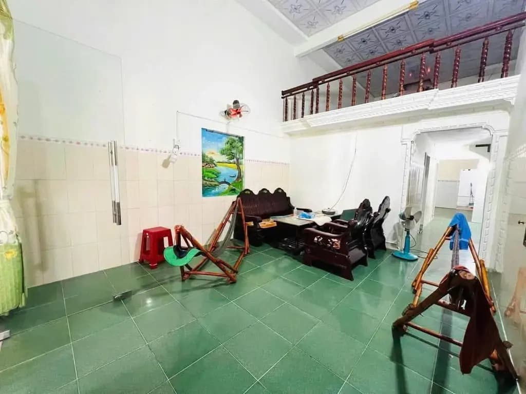 Main-CHỈ NHỈNH 1 TỶ SỞ HỮU NGAY CĂN NHÀ SẴN GẦN SÁT MŨI GÀNH HOÀI HẢI-2