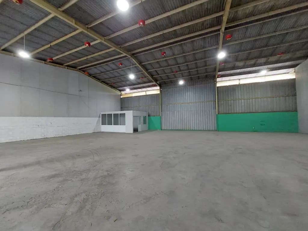 Main-Cần kho rộng có văn phòng tại Quận 7? Kho 500m Phú Thuận, container vào tận cửa.-1
