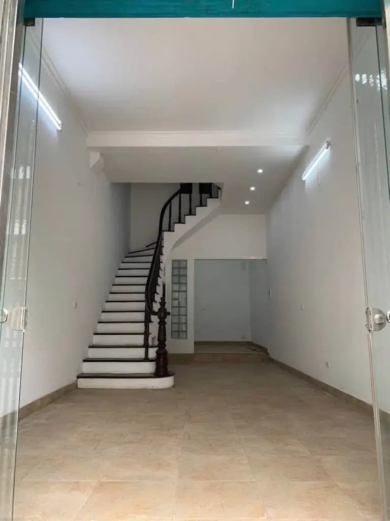 Main-Cho thuê nhà Mặt Phố ĐẶNG THUỲ TRÂM, Cầu Giấy. 21 triệu/ tháng. Ưu tiên: Văn Phòng, Công ty, KD Onl, Trưng Bày, Showroom, Spa.-1
