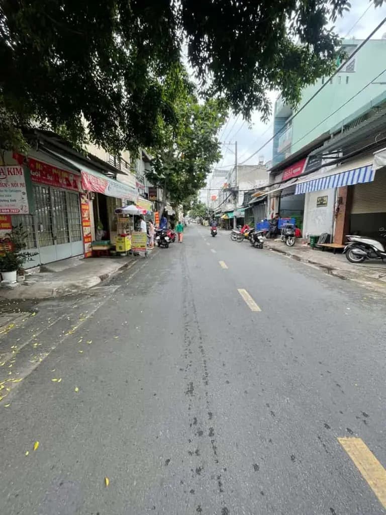 Main-Bán Nhà Lê Văn Quới Bình Tân: 36m2, Gò Xoài, Hẻm Xe Hơi, Nhỉnh 3 Tỷ-1
