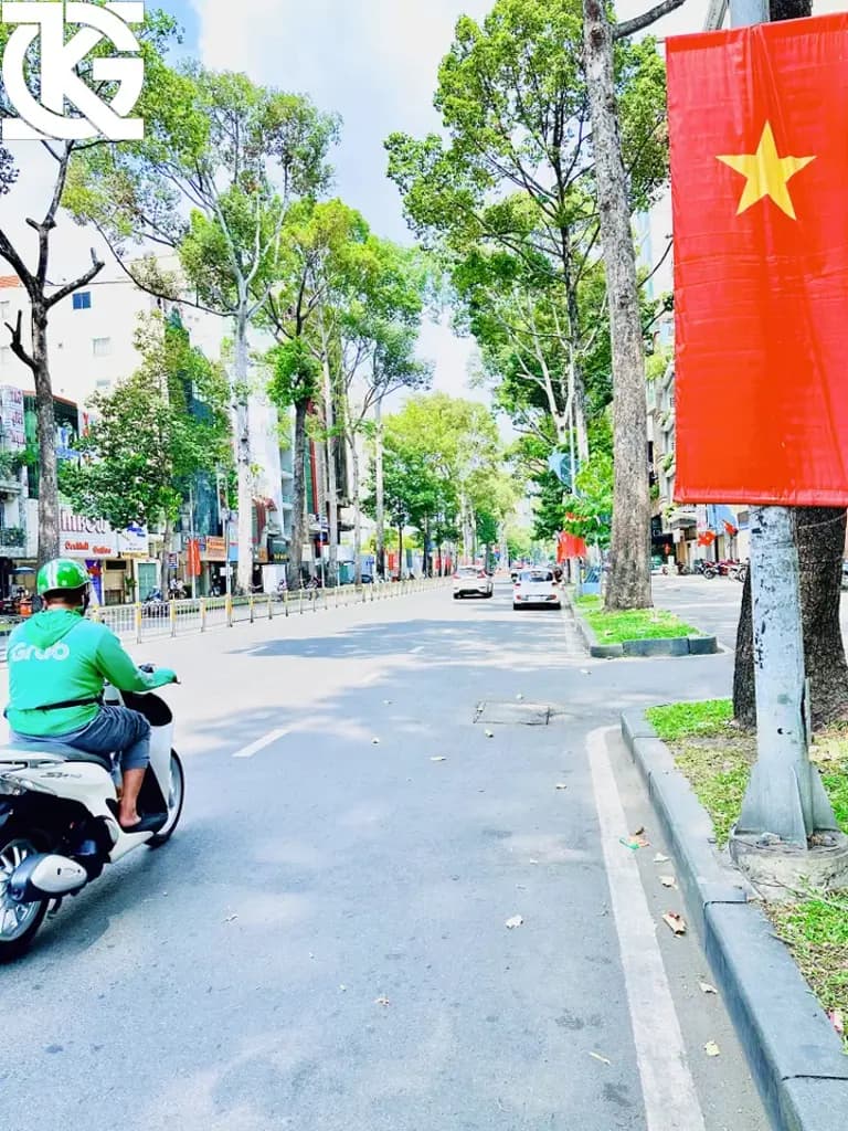 Main-❇️❇️ Cho Thuê Nhà Mặt Tiền: 353 Trần Hưng Đạo - Quận 1 - 4x20m, hầm, 8 tầng-1