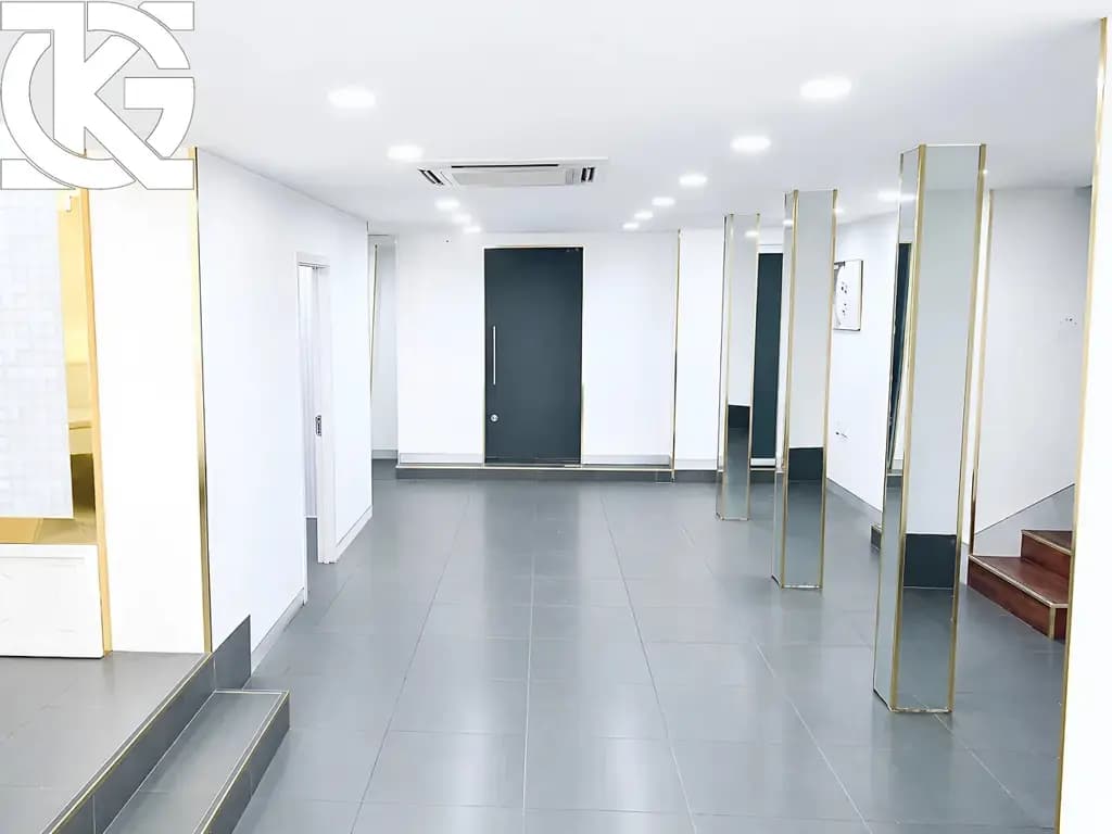 Main-❇️❇️ Cho Thuê Nhà Mặt Tiền: 307 Nguyễn Văn Trỗi - Quận Tân Bình - 18x19m, 3 tầng-4