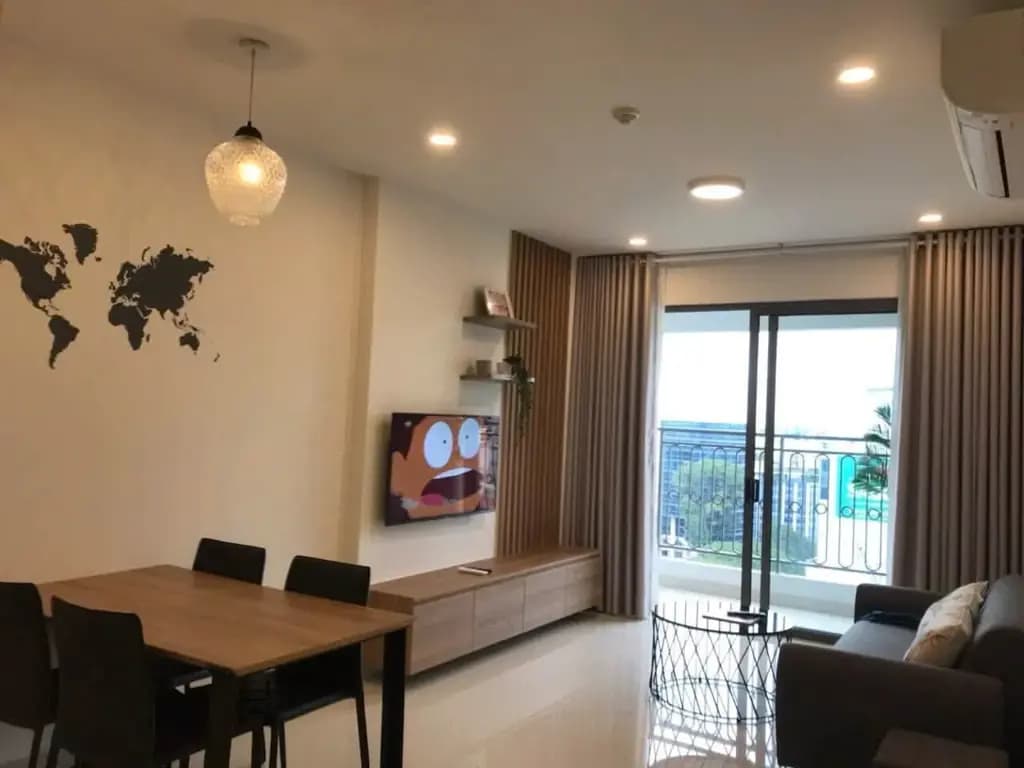 Main-Bùi Hữu Nghĩa/căn góc 50m2 giá 2tỷ/ở liền SHR/vay bank 70%Full nội thất-1