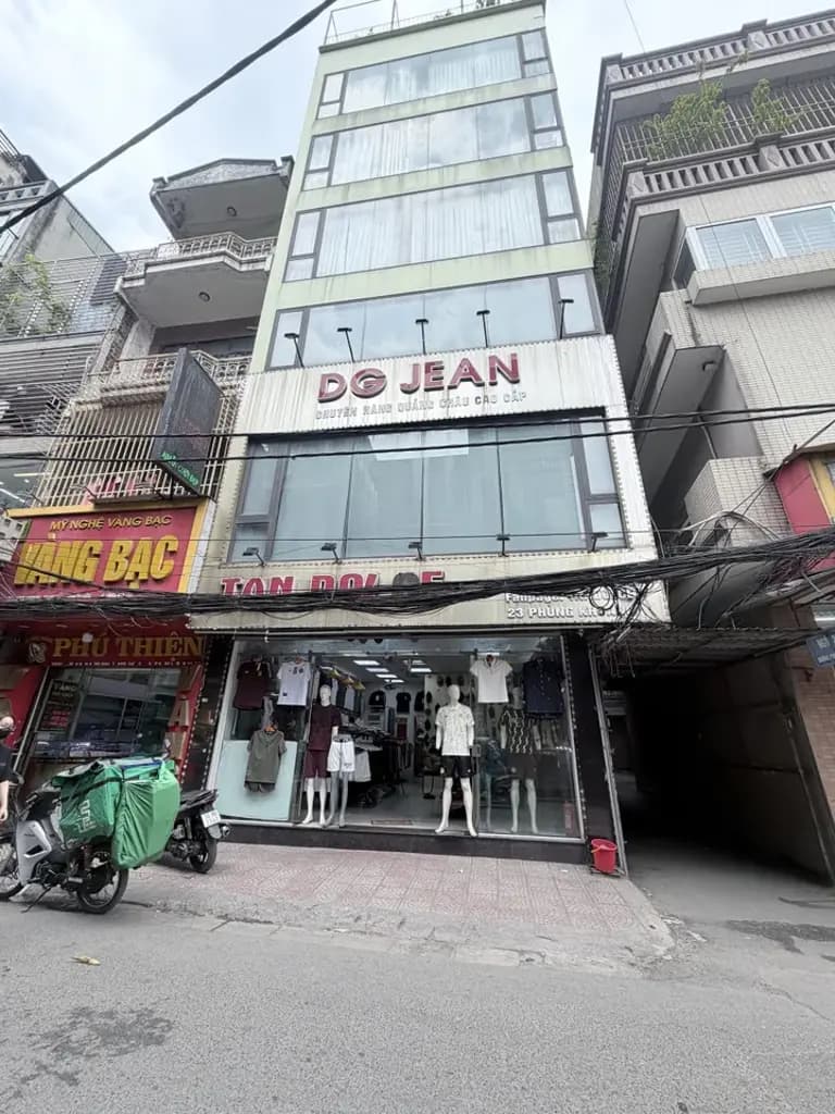 Main-Cho thuê nhà MP Xuân Thuỷ diện tích 100m x 7 tầng, mặt tiền 7m-0