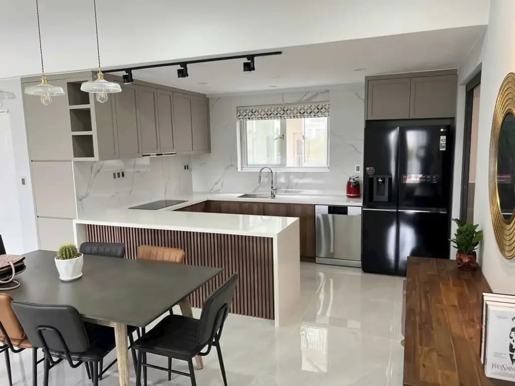 Main-Cho thuê Căn hộ chung cư Garden court 146m2 giá 30 triệu tại Đường Tôn Dật Tiên Phường Tân Phong Quận 7 TP. Hồ Chí Minh-0