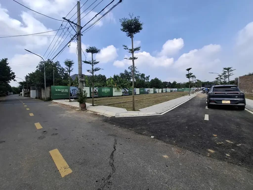 Main-Bán Nhà riêng 100m2 Full thổ cư, Full nội thất giá 3,2 tỷ trung tâm KDT vệ tinh Hòa Lạc-3