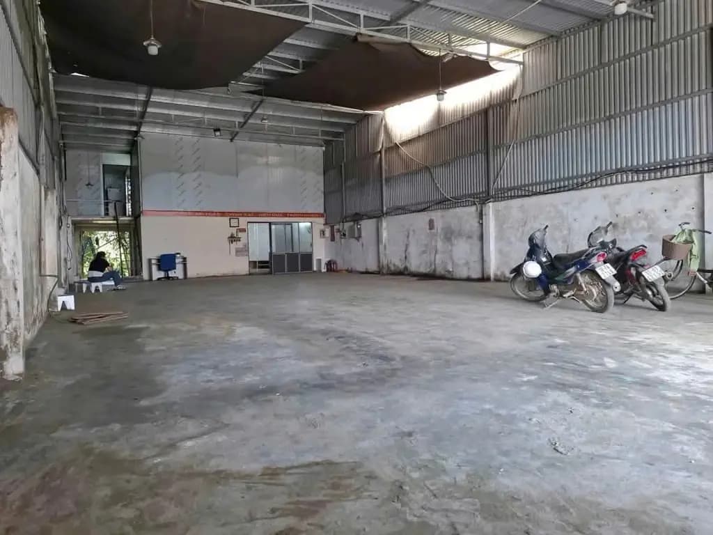 Main-Cho thuê Kho, nhà xưởng 300m2 giá 13 triệu tại - Chọn - Phường An Dương Hải Phòng-0