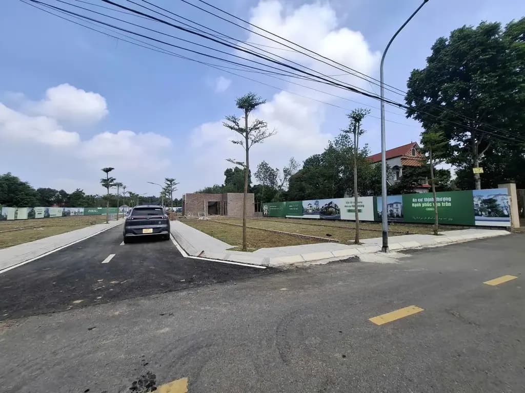 Main-Bán Nhà riêng 100m2 Full thổ cư, Full nội thất giá 3,2 tỷ trung tâm KDT vệ tinh Hòa Lạc-6