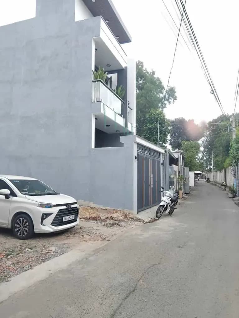 Main-Nhà phố 1 trệt 2 lầu - Bửu Hoà - p. Biên Hoà - Tp. Đồng Na Nhà xịn đẹp vào ở-2
