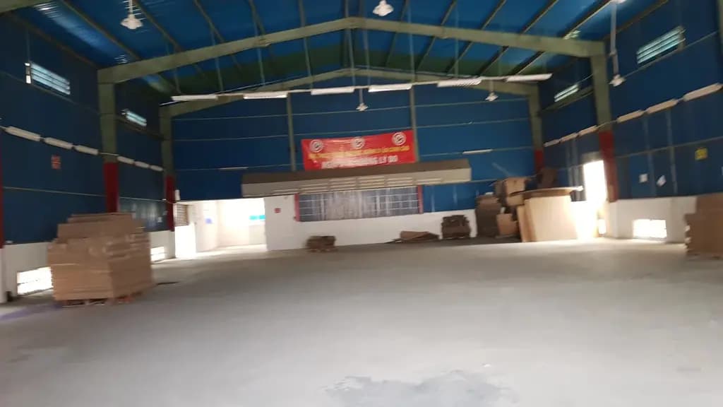 Main-NHÀ XƯỞNG CHO THUÊ PHƯỜNG THẠNH XUÂN QUẬN 12 DT: 1000M GIÁ 65 TRIÊU/THÁNG LH: 0944977229-1