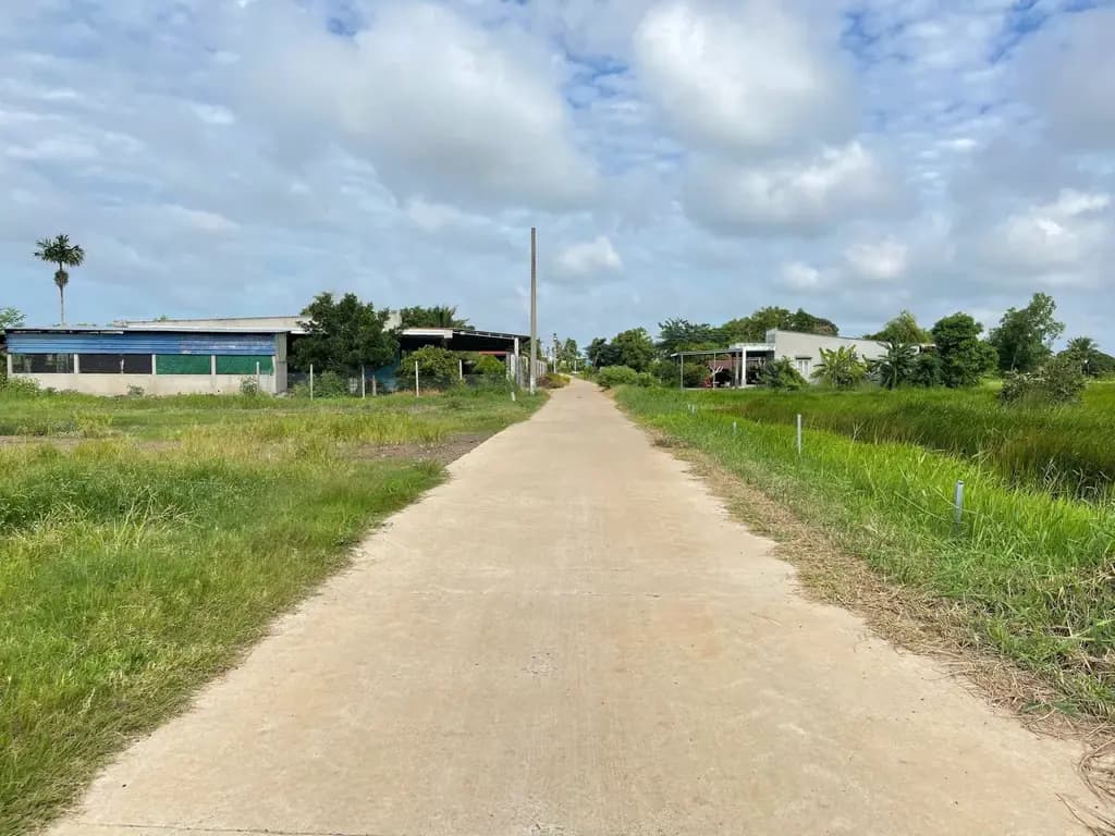 Main-CẦN TIỀN BÁN GẤP - ĐẤT KẾ BÊN KCN ĐỨC HÒA 3 - KẾ BÊN CỦ CHI - HÓC MÔN - XÂY TRỌ, ĐẦU TƯ ĐỀU RẤT OK - 850 TRIỆU (5X30)-5