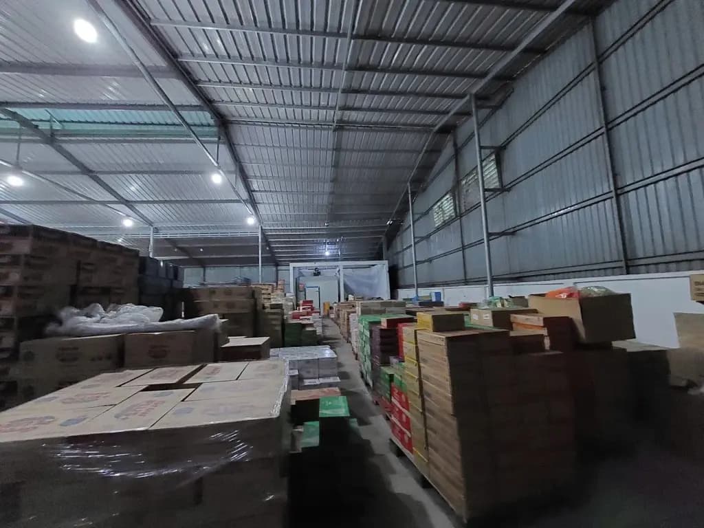 Main-CHO THUÊ KHO XƯỞNG QUẬN 7 DT 900M CÓ VP, XE NÂNG, BỐC XẾP TẠI KHO.-2
