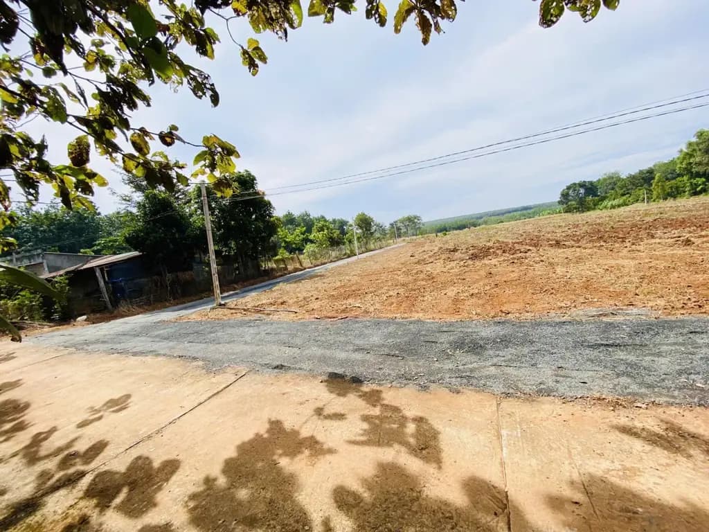 Main-Bán Đất 450m2 có sẵn 200 m2 thổ cư giá 250 triệu tại - Chọn - Xã Lộc Ninh Đồng Nai-0