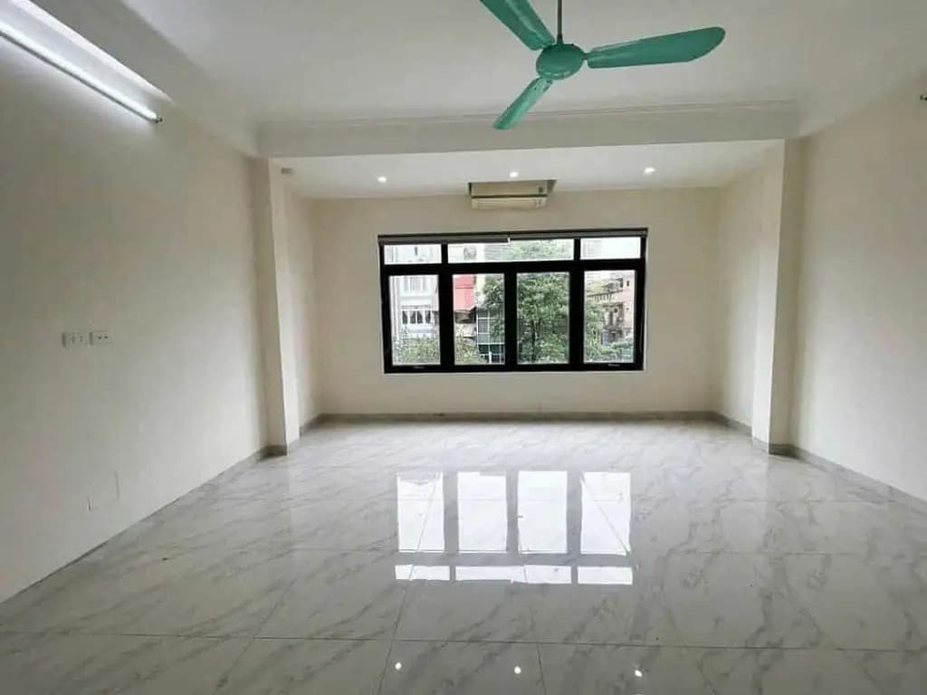 Main-CHÍNH CHỦ CHO THUÊ VĂN PHÒNG TẦNG 2 TÒA NHÀ MẶT PHỐ HẠ YÊN QUYẾT - P.YÊN HÒA-2