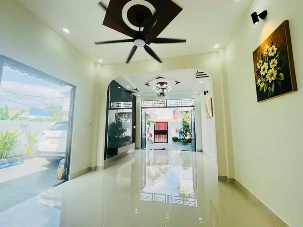 Main-Bán biệt thự Xuân Thới Sơn, gần Vinhomes Hóc Môn, 8x18m, giá 5,45 Tỷ-2