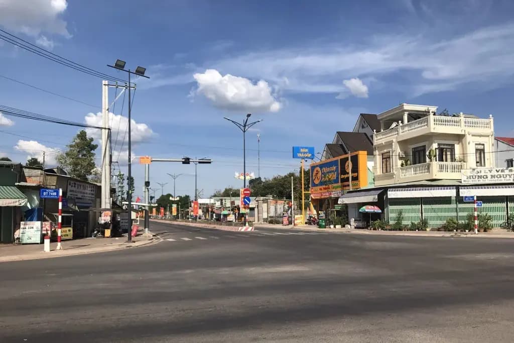 Main-BÁN 1.100M2 SẴN 400M2 THỔ CƯ CẠNH KCN , MT NHỰA, DÂN ĐÔNG 0969.950.161-1