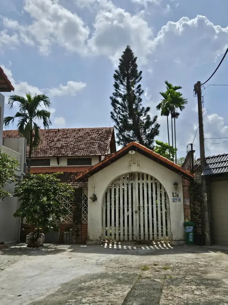 Main-Bán Đất 1763.7m2 có sẵn 1763.7 m2 thổ cư giá 90 tỷ tại Đường Cầu Đỗ Xuân Hợp Phường Phước Long B Quận 9 TP. Hồ Chí Minh-1
