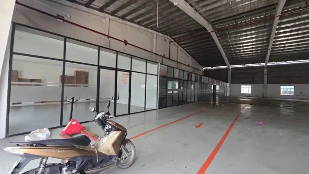 Main-Cho thuê 4300m2 xưởng Tân Uyên Bình Dương , PCCC tự động , giấy tờ đầy đủ , đương cont-1
