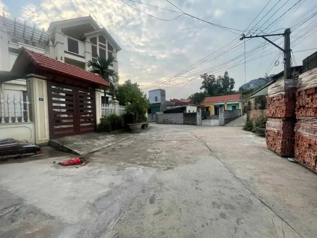 Main-BÁN LÔ ĐẤT 200 M² TẠI LỖ SƠN, KINH MÔN (Nay là PHƯỜNG NHỊ CHIỂU-TP HẢI PHÒNG ) GIÁ TỐT-1