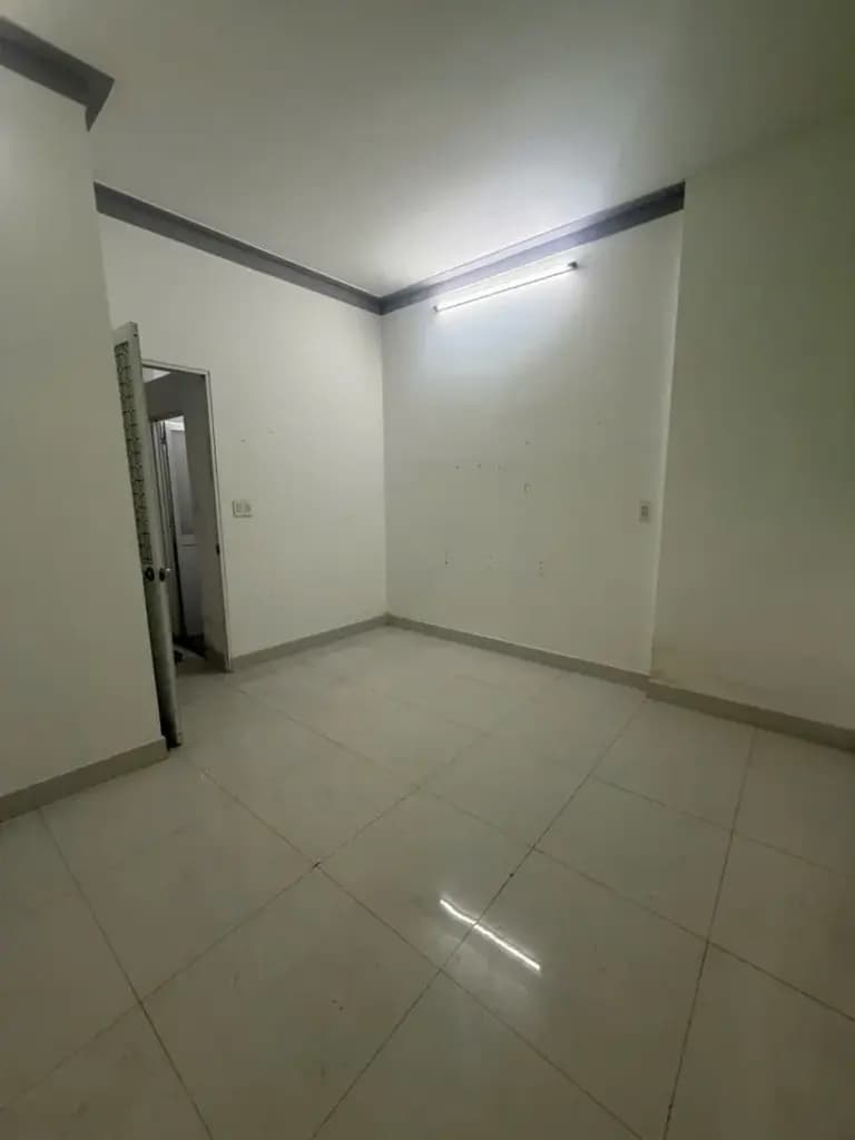 Main-Bán Nhà Đường Chiến Lược Phường Bình Trị Đông Quận Bình Tân TP. Hồ Chí Minh 3 tầng giá 3,45 tỷ-2