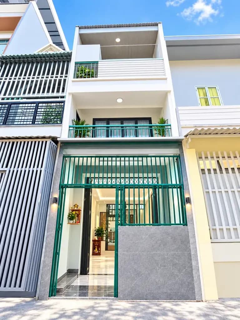 Main-Bán Nhà Đường Chiến Lược Phường Bình Trị Đông Quận Bình Tân TP. Hồ Chí Minh 3 tầng giá 3,45 tỷ-0