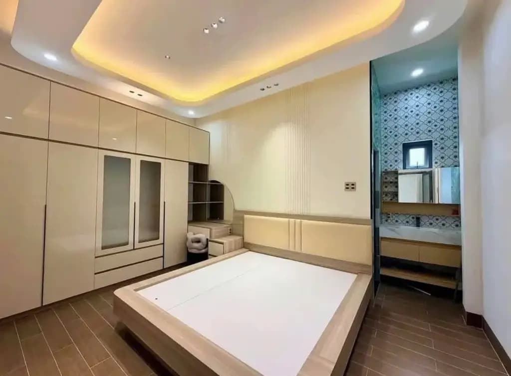 Main-Nhà Độc Lập Sổ Riêng Nay Có Việc Cần Bán, Tặng Nội Thất Cuối Đồng Khởi-6