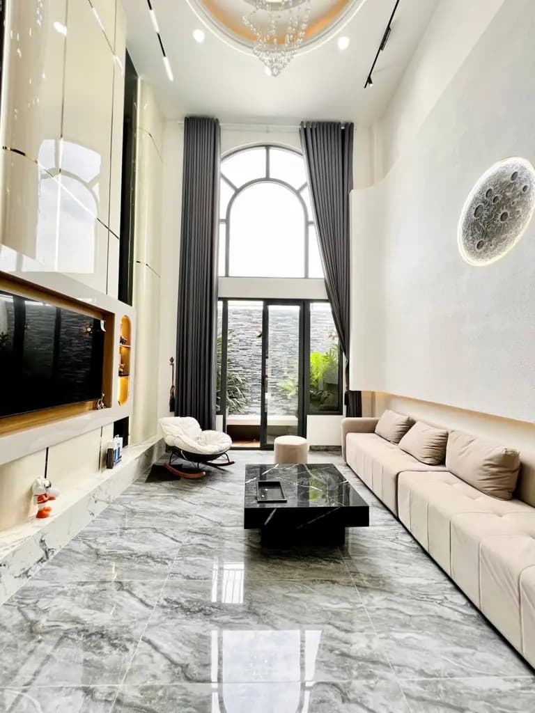 Main-NHÀ PHỐ LÊ QUANG HÒA – GARA Ô TÔ – PHÒNG SAUNA – ĐƯỜNG 8M – HẠ CÒN 6,1 TỶ-4
