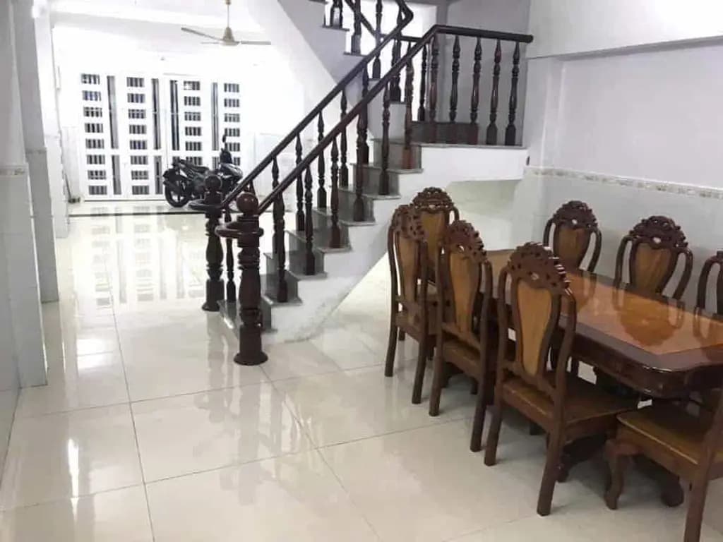 Main-NGUYÊN CĂN HẺM XE TẢI ĐƯỜNG 38 CÁCH HIỆP BÌNH 300M TRET 1 LÂU GIÁ 9TR-3